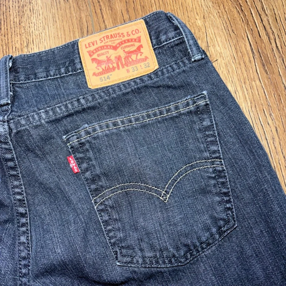 Y2K Levis 514 Straight Fit Mens Jeans 33x32 Dark Wash Denim batwing Cotton 2001